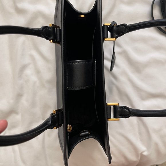 Prada Convertible Open Tote in Saffiano with Soft Calfskin Size Medium - Picture 3 of 7